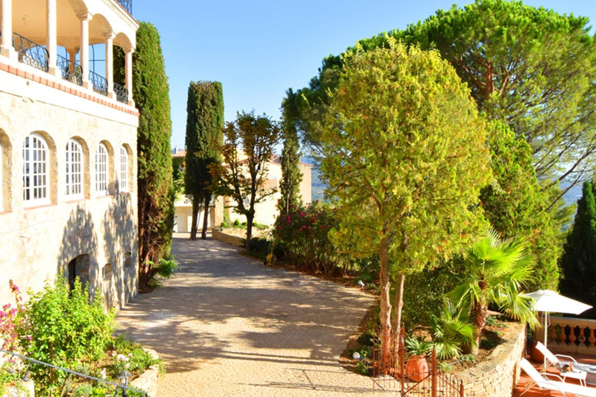 לה קסטלה Le Chateau Des Costes מראה חיצוני תמונה