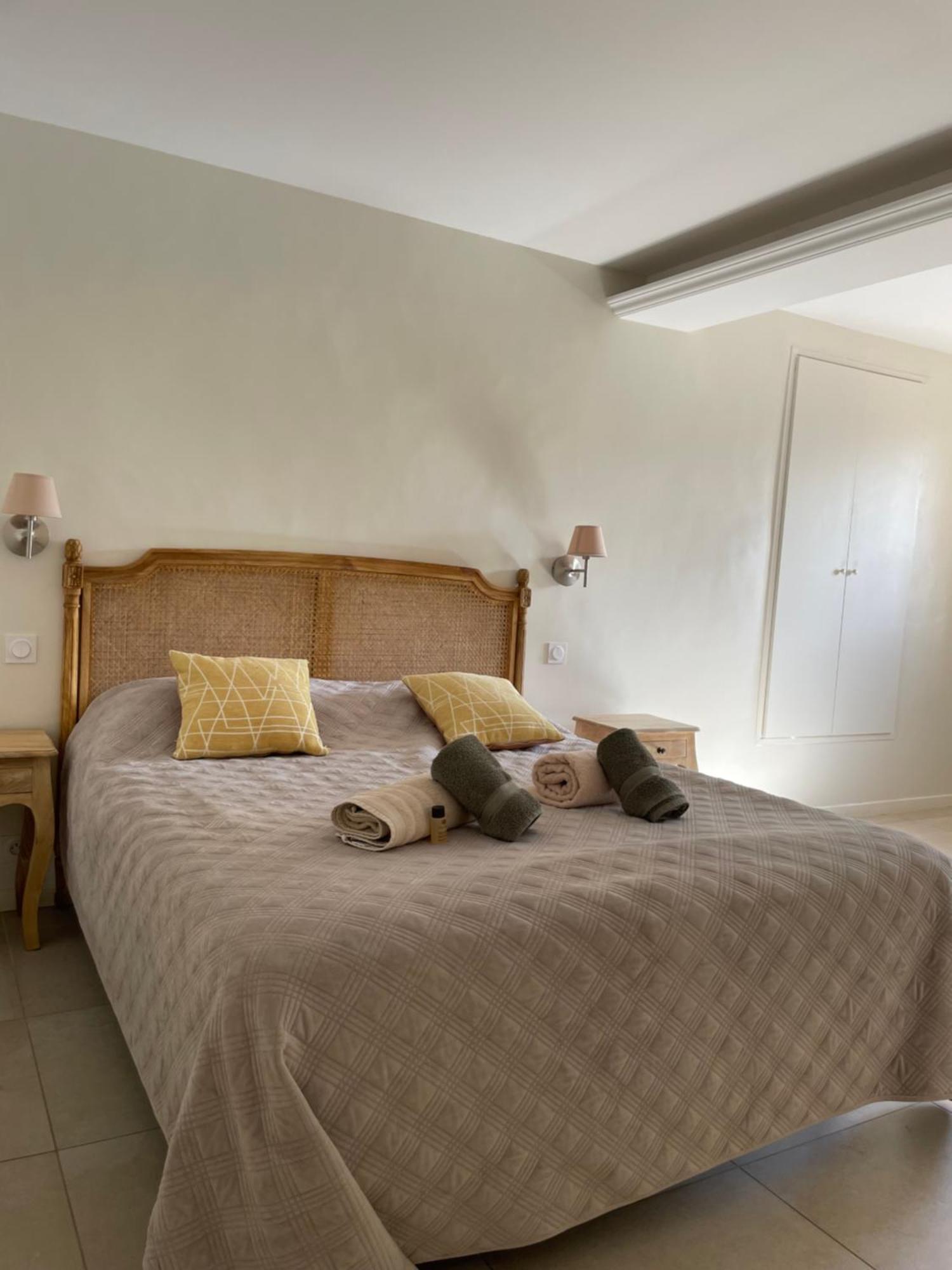 לה קסטלה Le Chateau Des Costes מראה חיצוני תמונה